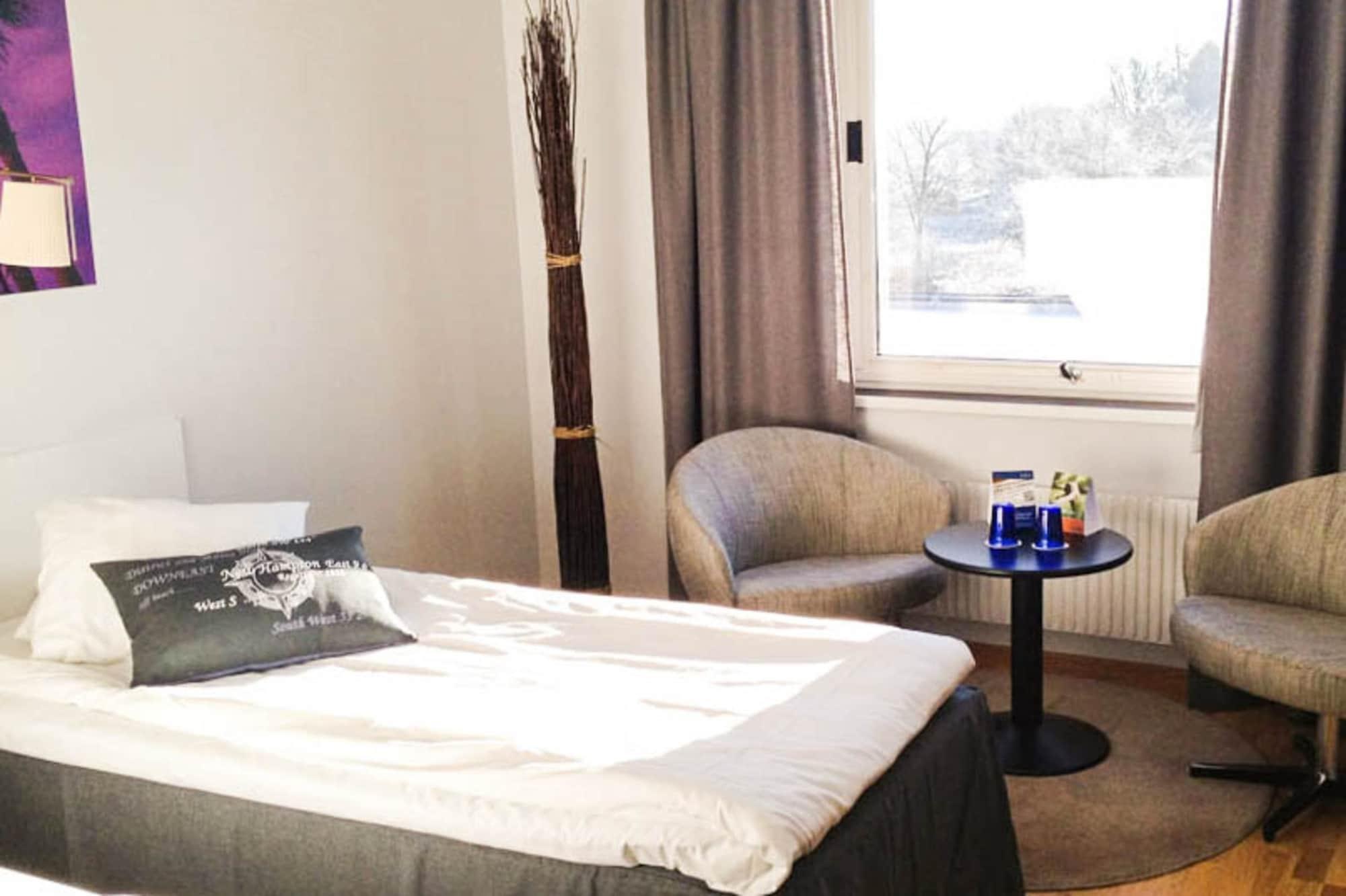 Quality Hotel Vaenersborg Екстериор снимка