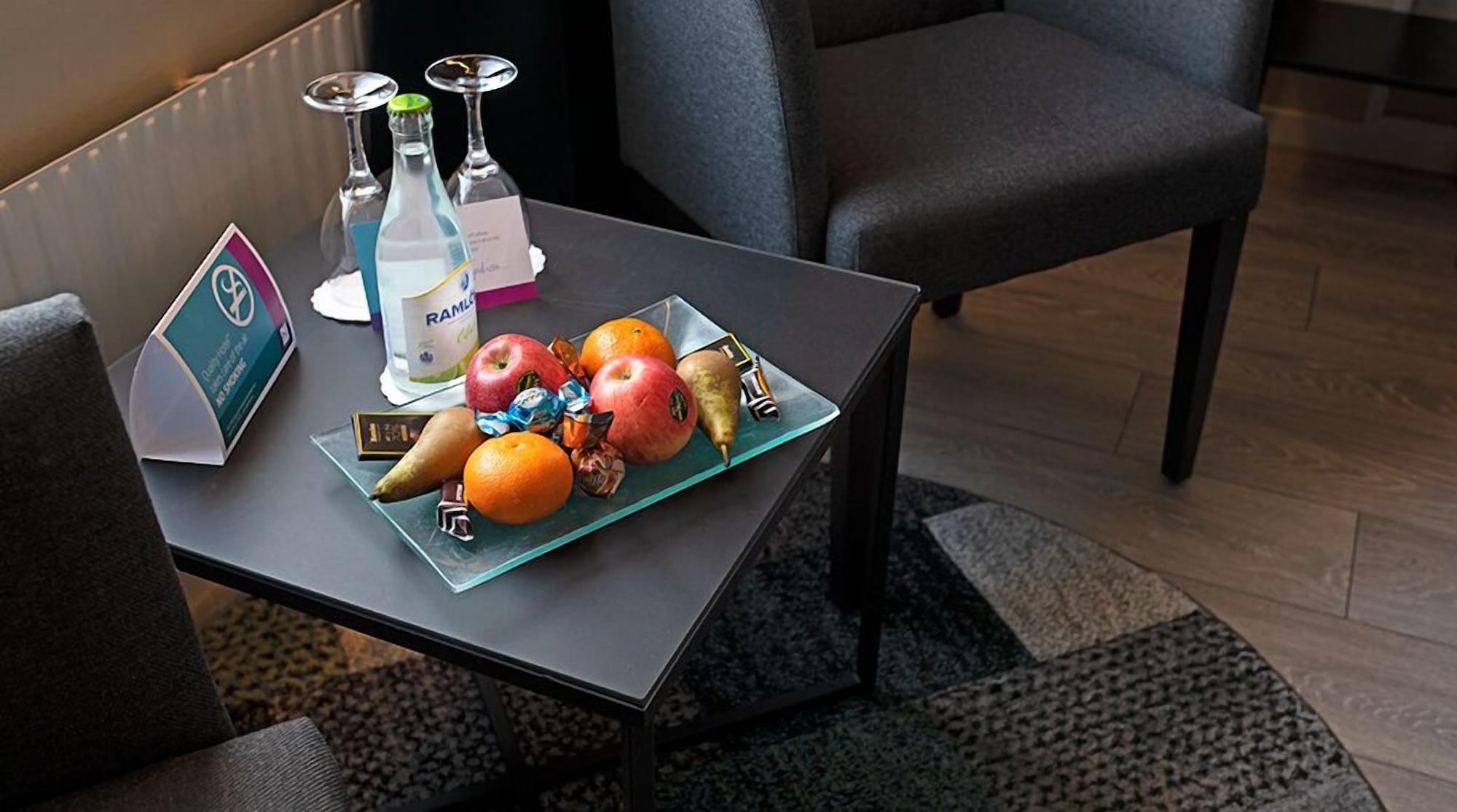 Quality Hotel Vaenersborg Екстериор снимка