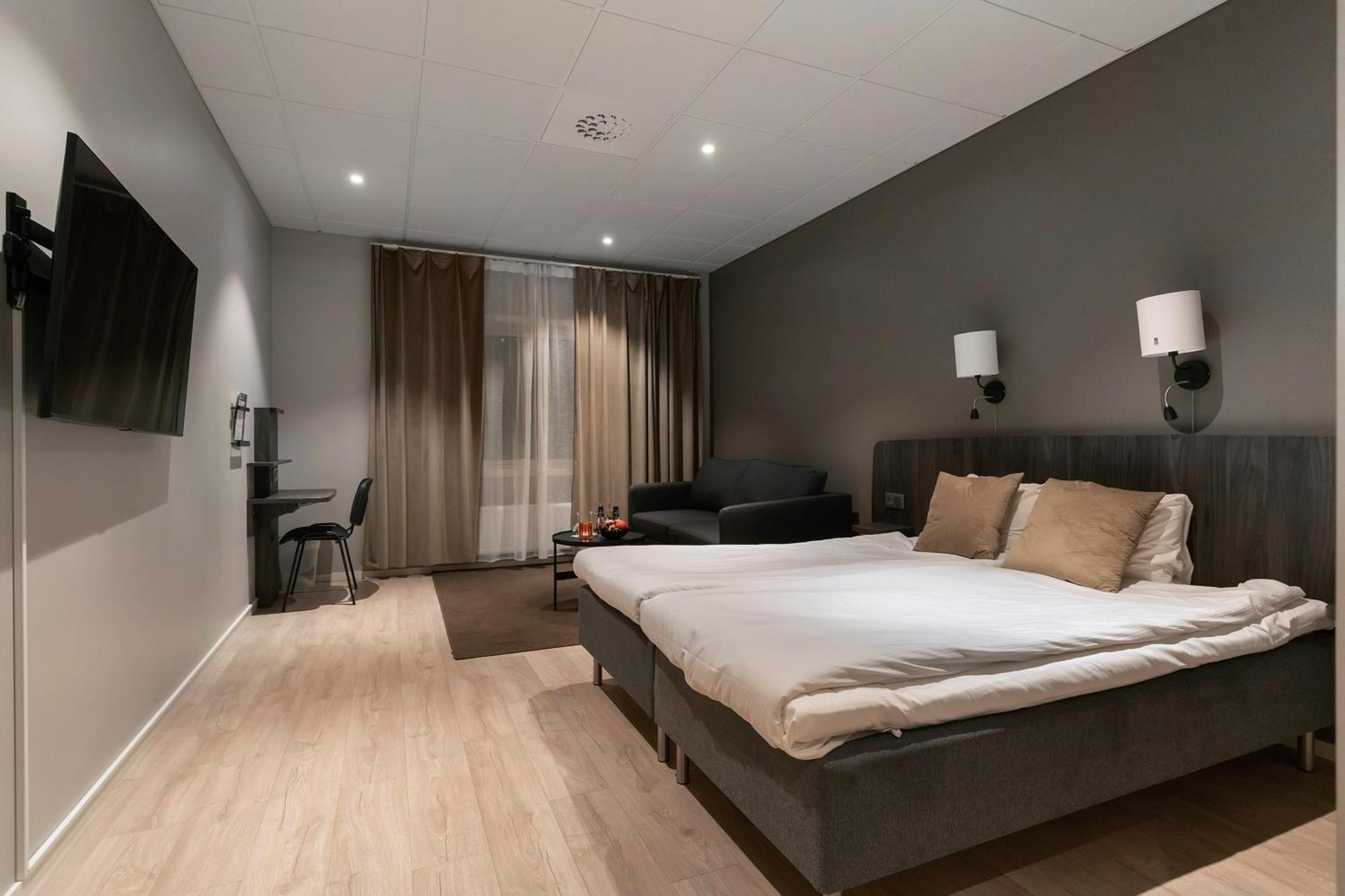 Quality Hotel Vaenersborg Екстериор снимка