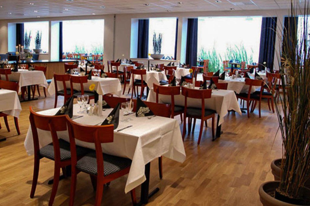 Quality Hotel Vaenersborg Екстериор снимка