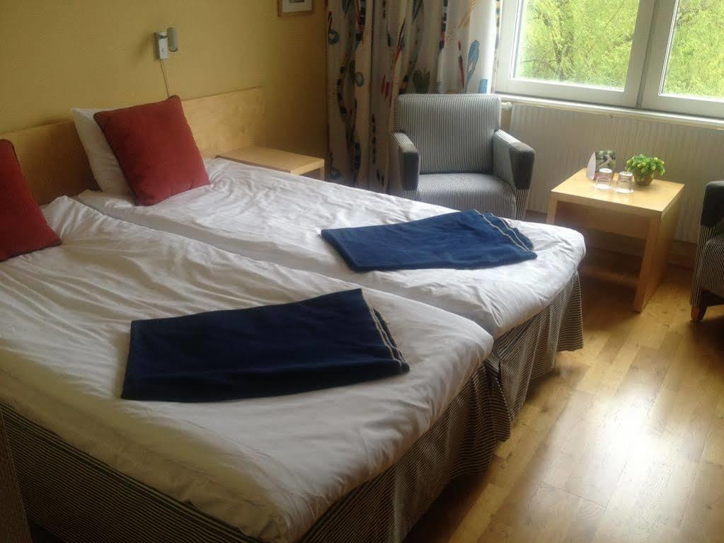 Quality Hotel Vaenersborg Екстериор снимка